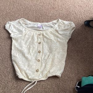 Cute White button up top!